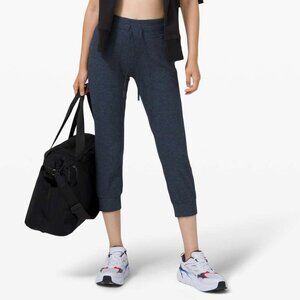Lululemon Women's Ready to Rulu Jogger Crop - Navy